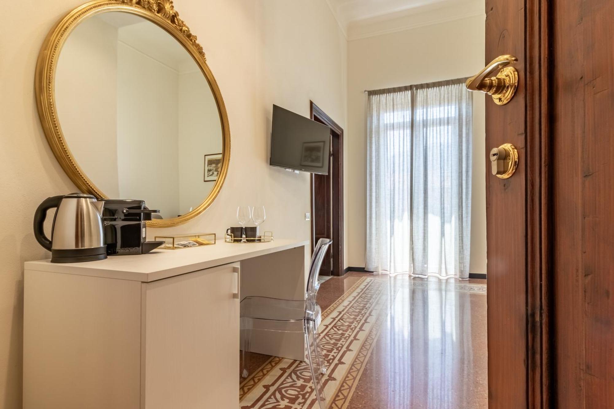 Oldoini Luxury Apartment And Suites La Spezia Exterior photo